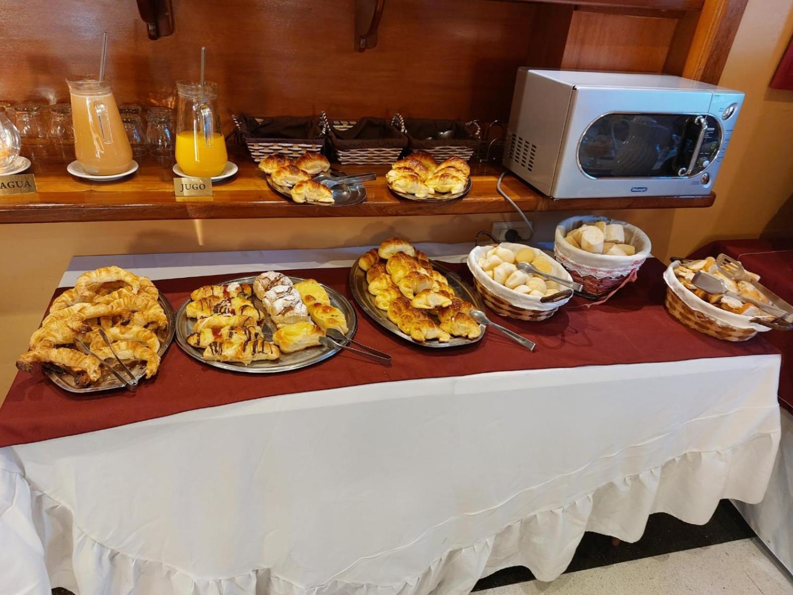 Hotel Francia Tandil Eksteriør bilde